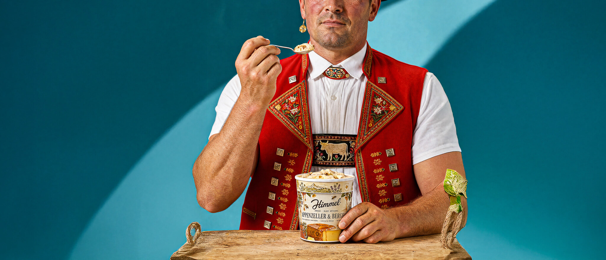 Comiendo el helado — clímax, tarde dorada